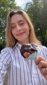 Amber Acton's Instagram, Twitter & Facebook