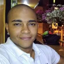 Camilo MORENO HINCAPIÉ