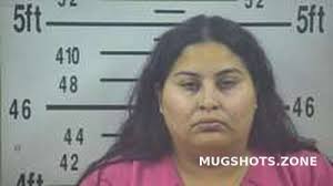 MERARI HERNANDEZ 12/06/2023