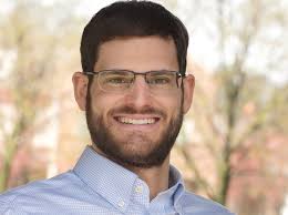 Ethan Schneider est nommé directeur mondial de la division boissons de PPG 