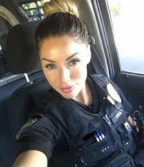 Rita Cottrell's Instagram, Twitter & Facebook