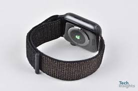 Exercise 11 handedness 12 wear and care tips 13 change the band 14 remove a band 14 attach a new band 14 basics 16 navigate charge 3 16 basic navigation 16 quick. Fitbit Charge 3 Teardown