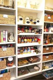Dapur masih merupakan salah satu ruangan utama dari sebuah rumah dan merupakan pusat berbagai kegiatan dalam rumah. 58 Idea Susun Atur Barang Di Dapur Yang Kemas Dan Cantik Hartatanah Com