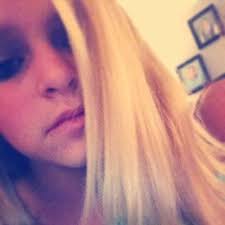 Emily Grantham (@xoxoecg)