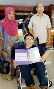 Check spelling or type a new query. Penghidap Spinal Muscular Atrophy Cemerlang Spm