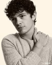 Noah Jupe in 'Lady In The Lake' looks kinda like the new Clark Kent  (Superman). Then I realize that he is David Corenswet who was Seth (Noah)'s  birth dad in 'Lady In