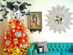 If you can place your light so that it hits the leaves of a tree as well, that will give your yard even more of. 13 Halloween Tree Decorating Ideas Hgtv