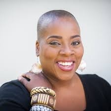 Dayna Wallace's Instagram, Twitter & Facebook