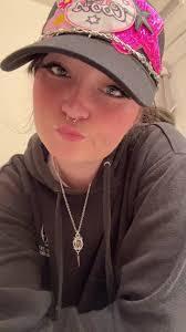 Haley Bear's Instagram, Twitter & Facebook