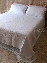 Copriletto Matrimoniale Shabby Chic Con Bordi In Pizzo Due Copriguanciali Abbinati Colore Bianco Copriletto Shabby Chic Shabby