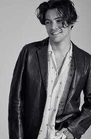 Black And White Harry Styles Photoshoot Best Harry Pics On Twitter In 2020 Harry Styles Photos Harry Styles Pictures Harry Styles