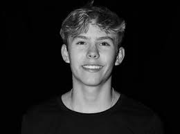 Hadestown Teen Edition