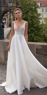 Magnificent Helena Kolan Wedding Dresses 2019 Wedding Dresses Guide Wedding Dress Guide Wedding Dresses V Neck Wedding Dress