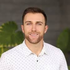 Robert Carling's Instagram, Twitter & Facebook