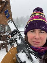 93 is a skating rink right now,counted 5 cars in the ditch from Lincoln to  campton.