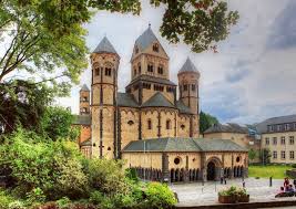 .aktuellen veranstaltungen der benediktinerabtei maria laach einsehen und bleiben immer auf dem laufenden. Benediktinerabtei Maria Laach Mosel Touristinformation