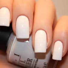 90 diseños de uñas blancas decoradas en tonos, mate, nacar y combinaciones como el dorado, plata, negro y rosa ️ ideas 2020. 3 Secretos Para Unas Blancas Perfectas Mui Belleza