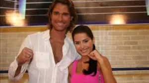 Check spelling or type a new query. Un Gancho Al Corazon Playa Limbo Letras