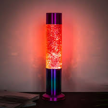 Lamper fungerer nemlig både som stemningsskabende i kraft af den type lys, de kaster over et rum, og fordi de også kan være med til at. Regenbogen Glitzer Lava Lampe