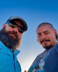 Christopher Robbin's Instagram, Twitter & Facebook