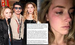 Last updated on jul 02, 2021, 05:20 pm. Johnny Depp S Daughter Lily Rose Defends Her Father Daily Mail Online