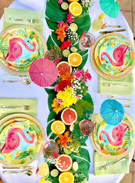 15 diy pinterest fails that make us giggle. Tropical Flamingo Dinner Party Dinner Party Table Tropical Theme Party Flamingo Party