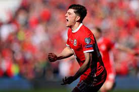 Wales подлинная учетная запись @cymru. Man Utd Set To Wait For 20m Wales Star Daniel James As Eden Hazard Opens Up On Chelsea Future Amid Real Madrid Links Premier League Rumours Wales Online
