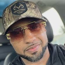 Carlton Crooks (@carlton.jay.141566) • Facebook