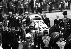 The ceremony will not have as many attendees as previous royal funerals due to restrictions surrounding public gatherings in the uk. Bafwl737n Qxlm