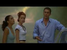 Una película dirigida por ryan coogler con michael b. Camino Equivocado Youtube