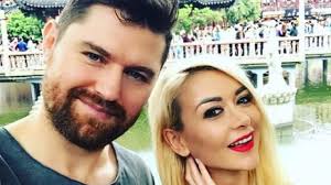 Denisa tanase pe masa de operatie. Denisa TÄƒnase Se MÄƒritÄƒ A Doua OarÄƒ Cand Va Fi Solista De La Bambi Din Nou MireasÄƒ