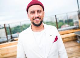 Скачай monatik and команда 2021 людям передайте! Lichnaya Zhizn Monatika Zhena I Deti 21 Foto Zheny Pevcov Muzykantov Ego Zhena Zheny Znamenitostej