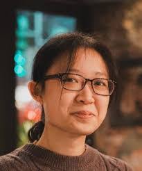 Amber Osterman's Instagram, Twitter & Facebook