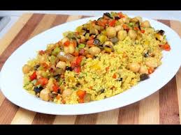 Il cuscus è un alimento tipico del nordafrica e della. Cous Cous Con Verdure Al Curry Youtube