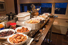 The dutch for dinner party is diner. Dutch Cuisine Wikipedia