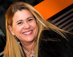 Eva Robles's Instagram, Twitter & Facebook