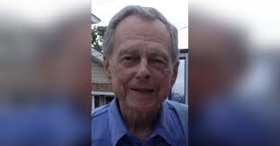 Megan Traub's Instagram, Twitter & Facebook