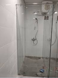 Kamar mandi mungil atau minimalis juga bisa kita sulap jadi super cozy ! Kaca Shower Kamar Mandi Jual Kaca Shower Kamar Mandi Di Tangerang