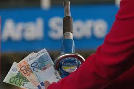 Sveriges nya standardbensin e10 introduceras på söndagen. Bares Geld Wer E10 Tanken Darf Fahrt Gunstiger Magazin