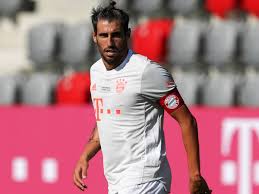 Check out his latest detailed stats including goals, assists, strengths & weaknesses and match ratings. El Bayern Munich Abre La Puerta A Javi Martinez