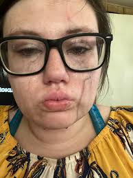 How do I look today honey ♥️♥️ I miss that special Fan who is always the  one behind my smile😊 and makes me feel loved 🥀❤️ Darling, you are my  treasure; My