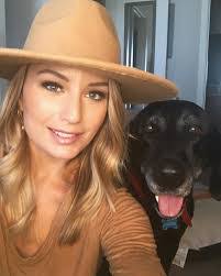 Blanca Sharp's Instagram, Twitter & Facebook