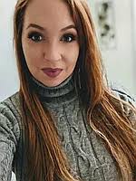 Elle Roberts Followers