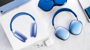 Like the airpods pro, the airpods max support spatial audio, an immersive listening mode that works with video content encoded in 5.1, 7.1, and dolby atmos. Airpods Max Unboxing Sky Blue Are They Worth It Youtube