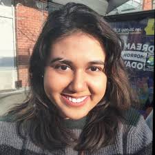 You're a ghostwriter to a LinkedIn influencer with a million followers.