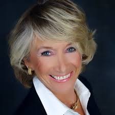 Cutter Aviation is pleased to announce the promotion of Anna Cutter to its  Flight Department Director.