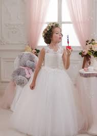 Più di 50 colori tra cui scegliere. Bellissimo Abito Da Bambina Per Cerimonia E Prima Comunione In Vendita Online Fatto In Tulle E Pizzo Stile Principessa Sposamore