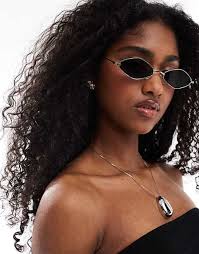AJ Morgan slim metal oval sunglasses in silver with black lenses