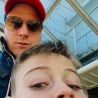 Mark Ruston's Instagram, Twitter & Facebook