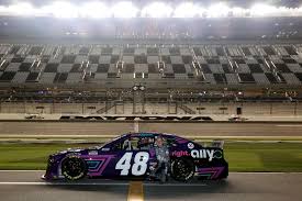 A car behind another car can go faster because there's less air. Gallery The 2021 Nascar Daytona 500 Lineup